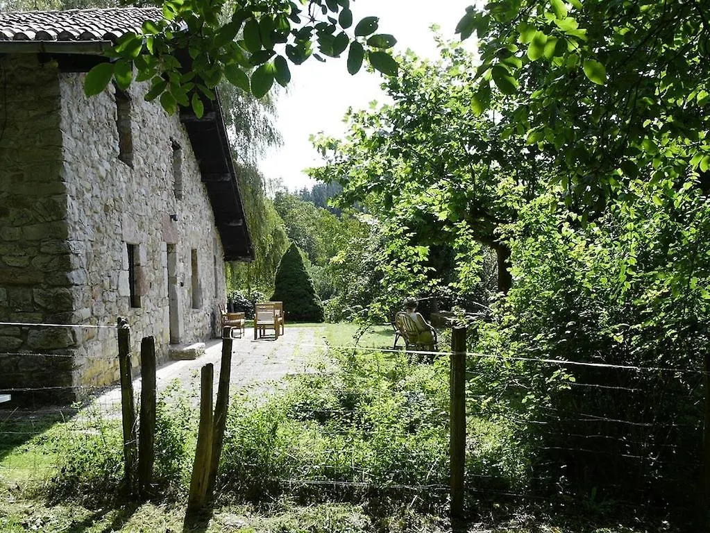 Etxetxobarri, Caserio Independiente Con Vistas A La Cresteria De Anboto Eguía 0*,